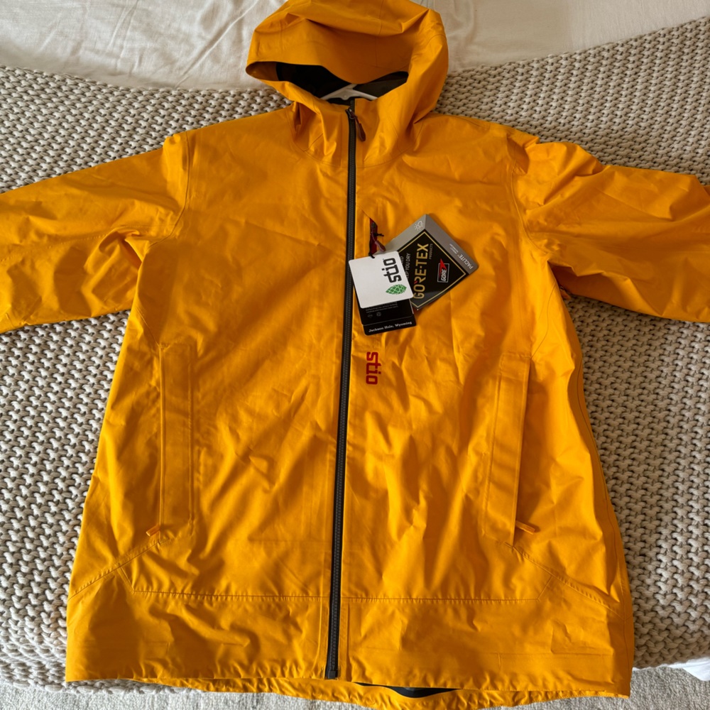 Stio GoreTex Shell - Picture 2 of 5